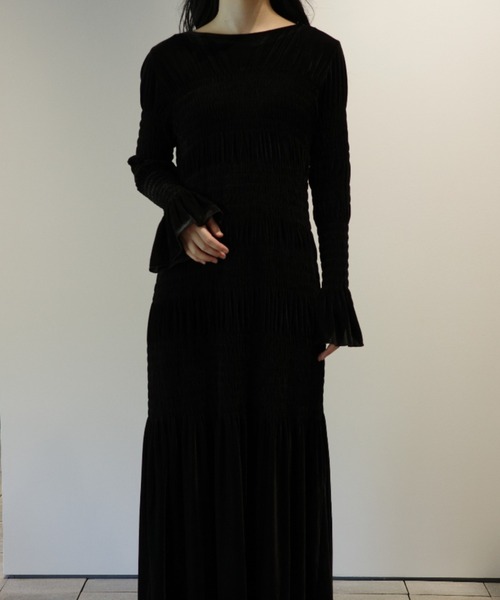 CLANE（クラネ）の「CLANE SHIRRING LONG ONEPIECE（ワンピース）」 - WEAR